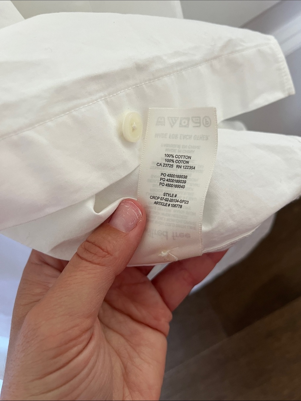 Aritzia White Button-Down Cotton Shirt - Picture 7 of 8